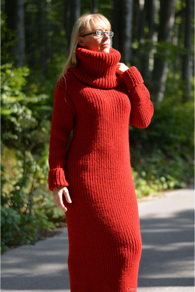 Wool shop sweater outfit